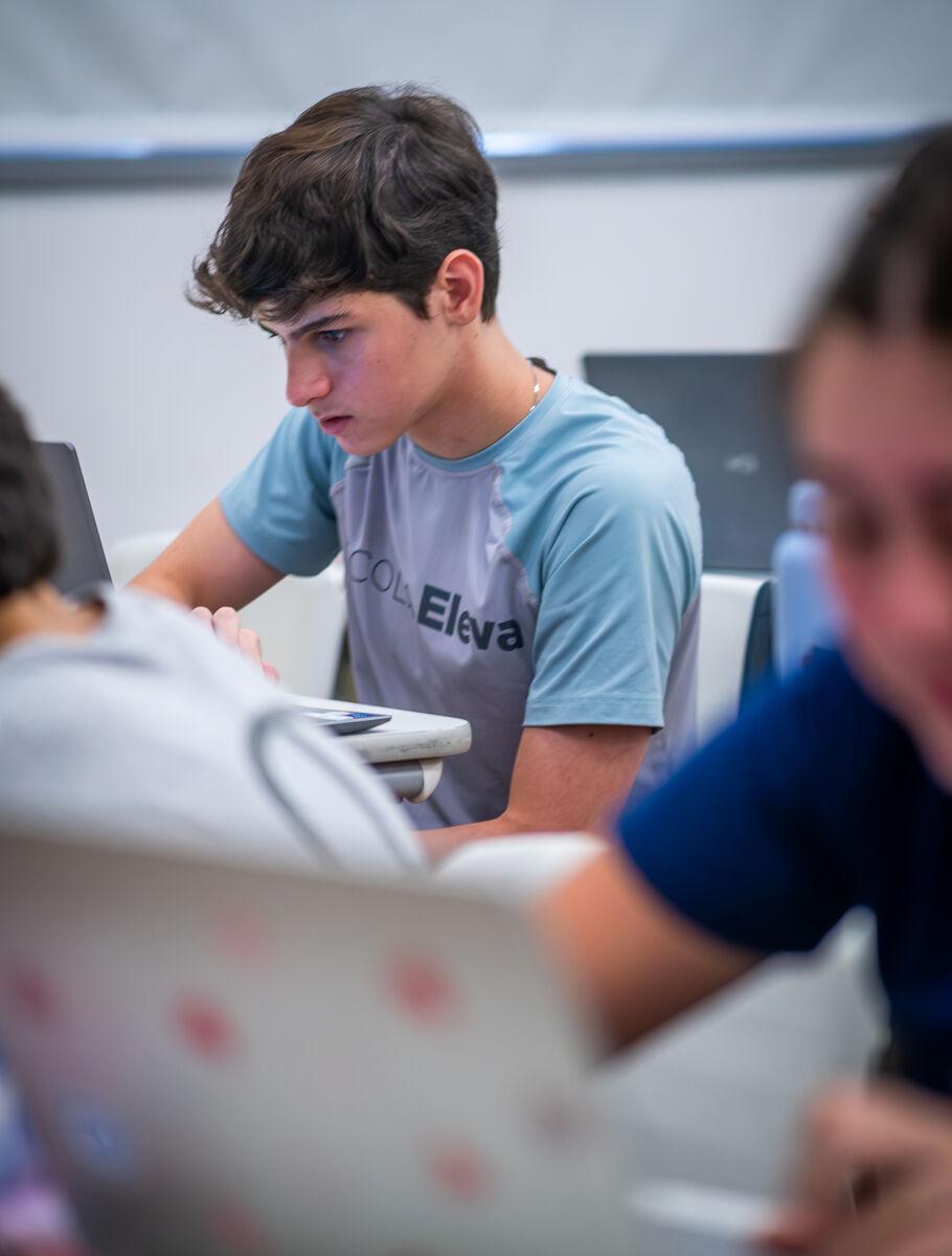 Imersão linguística no Ensino Fundamental II