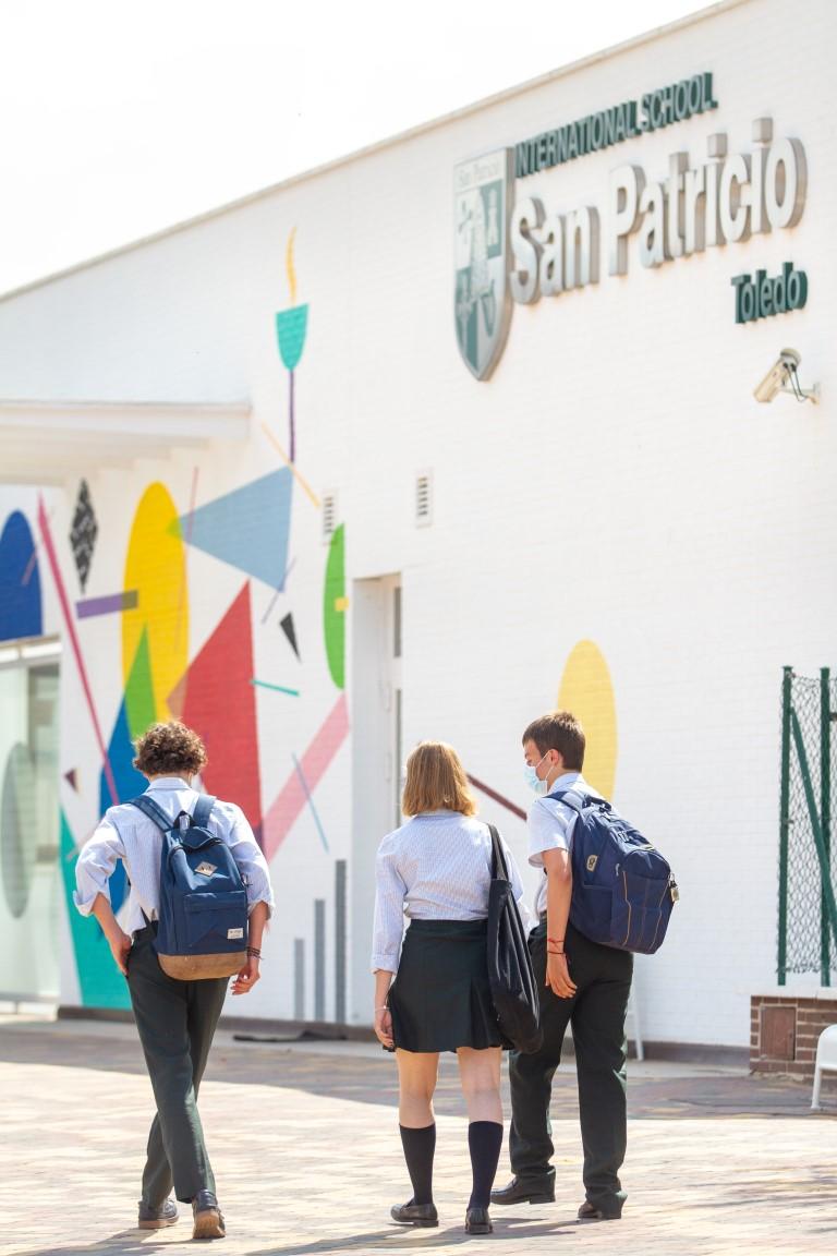 Toledo Schools to learn English