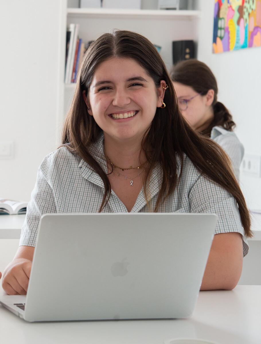 Become Fluent in 4 Languages at Our School