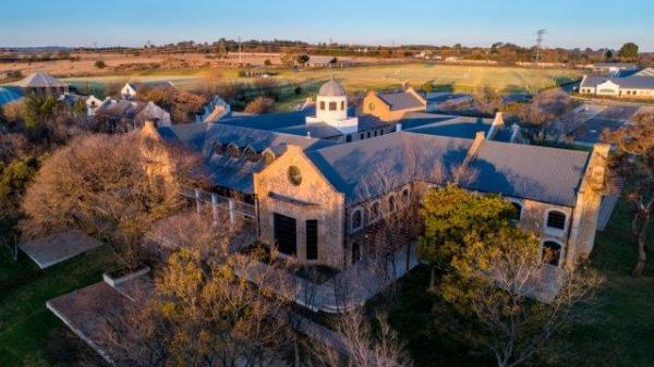 Ariel View of Reddam House