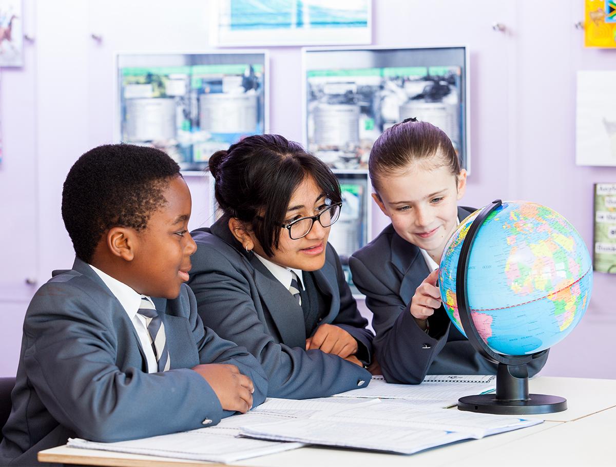 Our-School-About-Us-Students-World