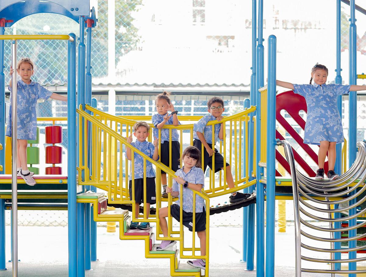 smiling-children-playground