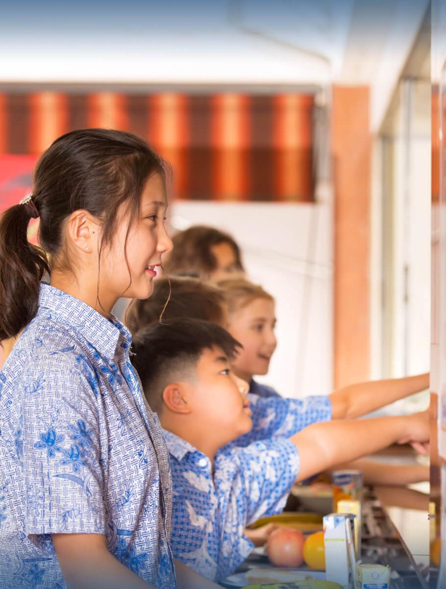 Students getting lunch