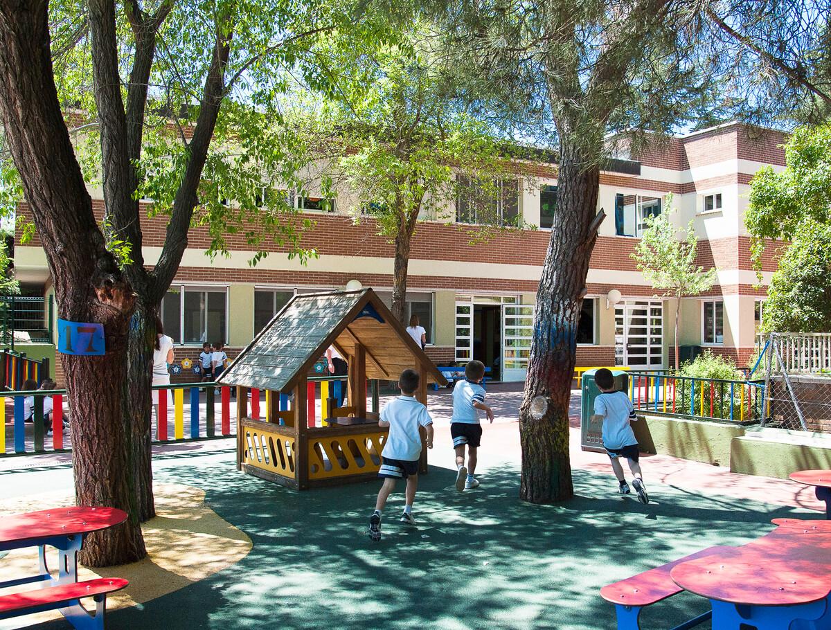 KC Soto Madrid Playground