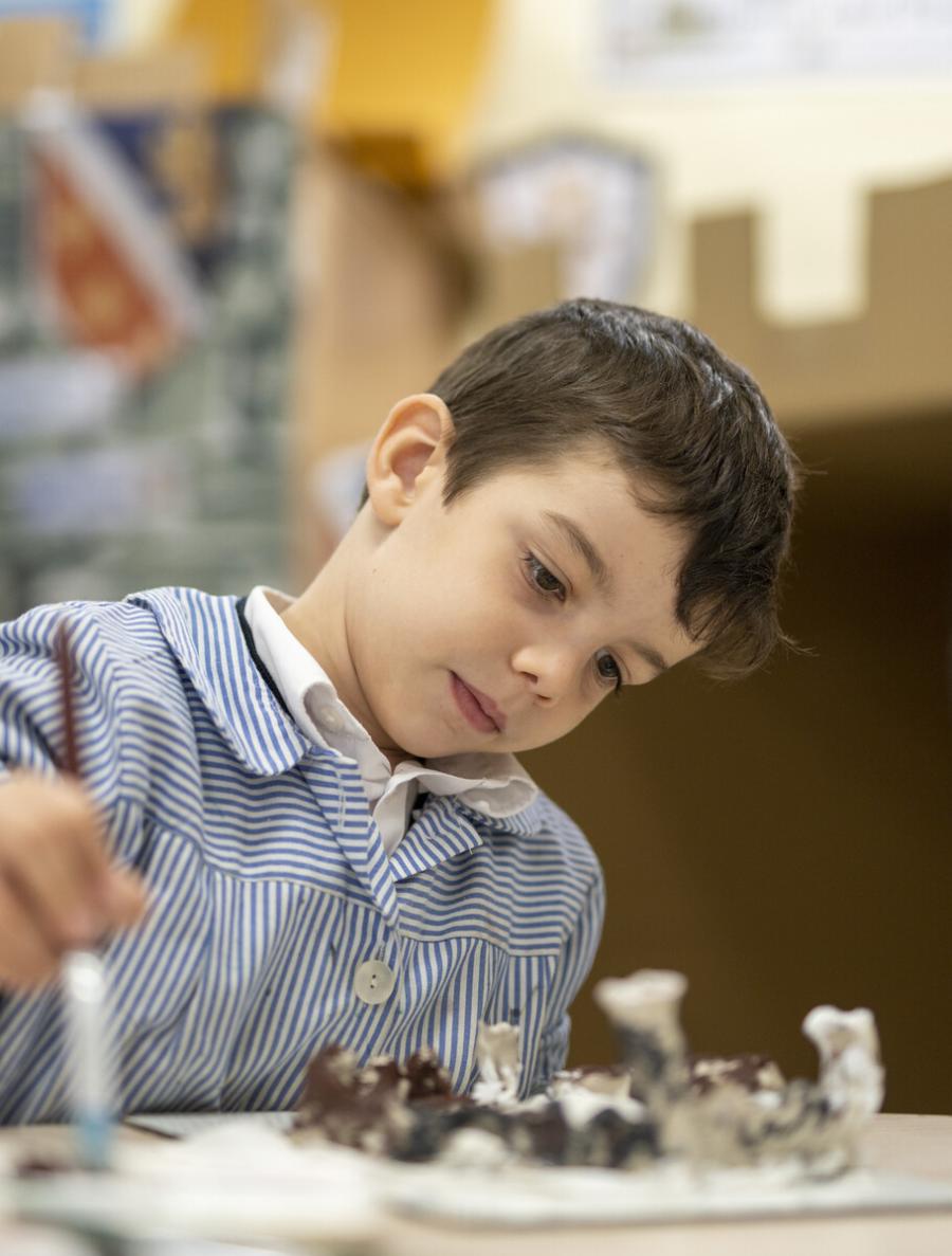Creative arts for students of all ages in Madrid