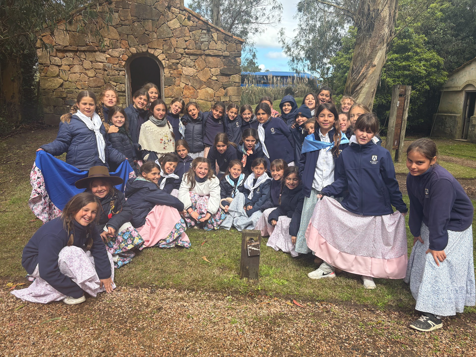 year_4_visito_pueblo_gaucho