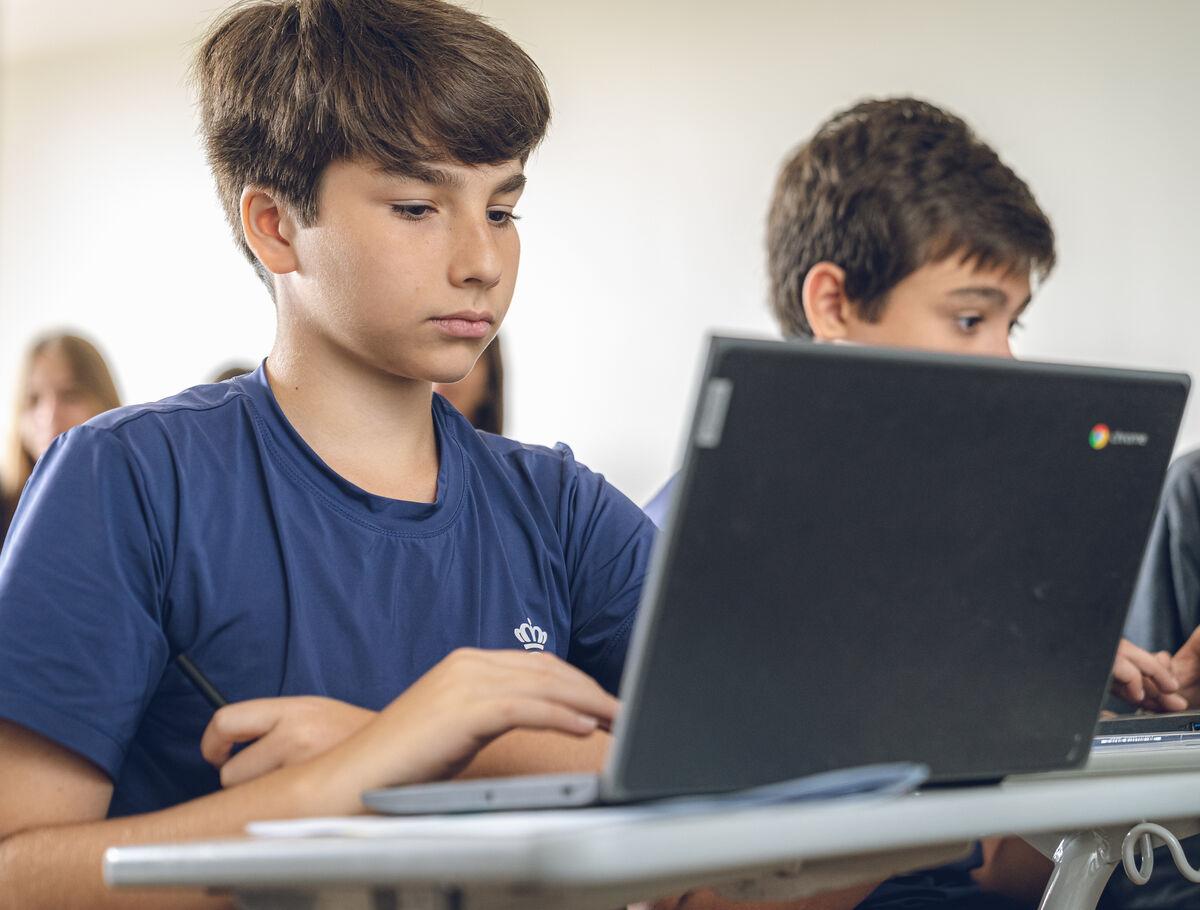 Bilingual Middle Schools Bahia fees