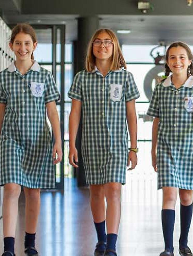 crown-egypt-education-and-learning-the-british-system-girls
