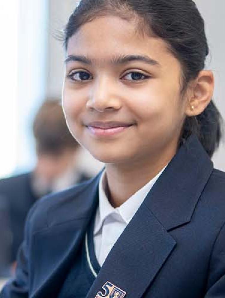 crown-egypt-school-life-school-uniform