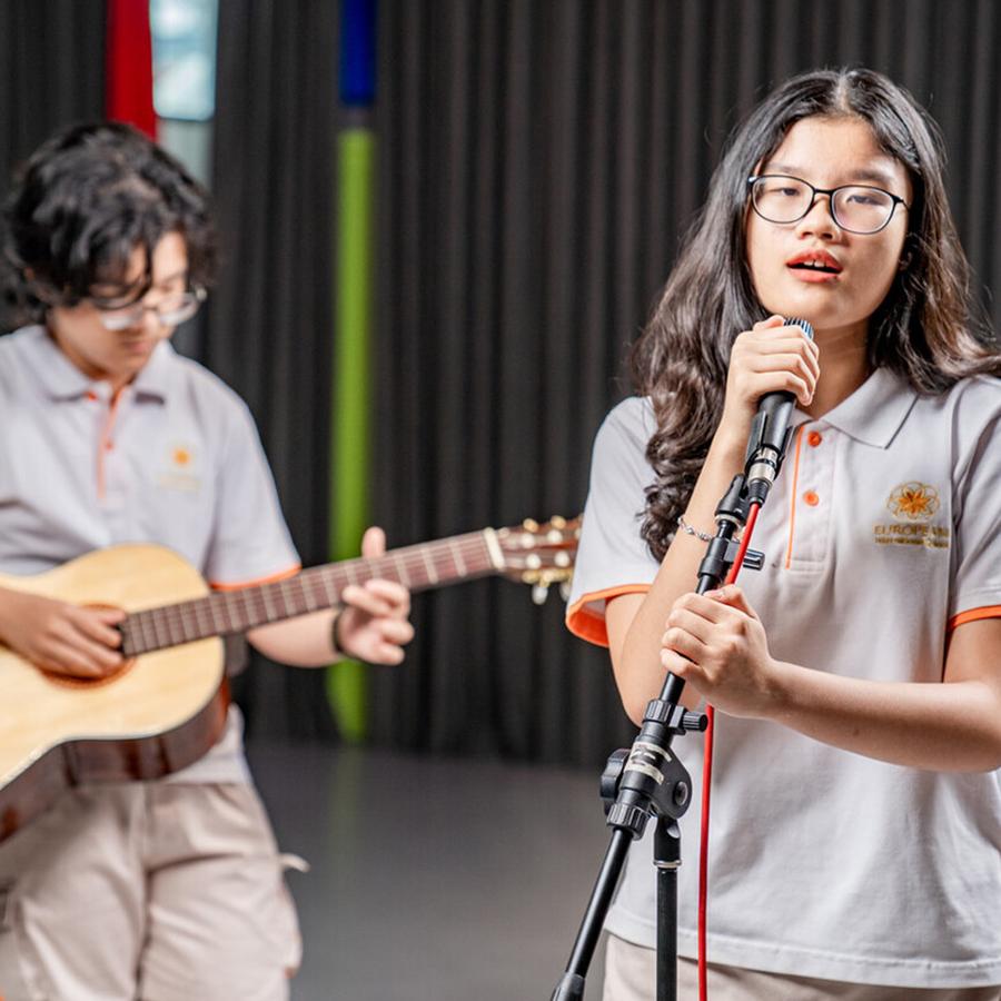 high school Ho Chi Minh Citymusical