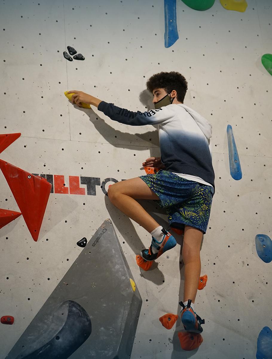 Campamentos-Globales-climbing