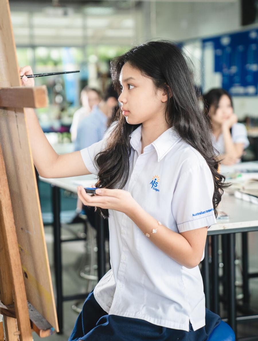 visual arts curricular options