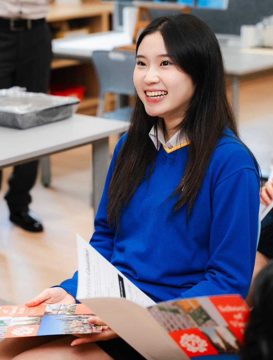 Ha Hai Trieu (Cherry), LE