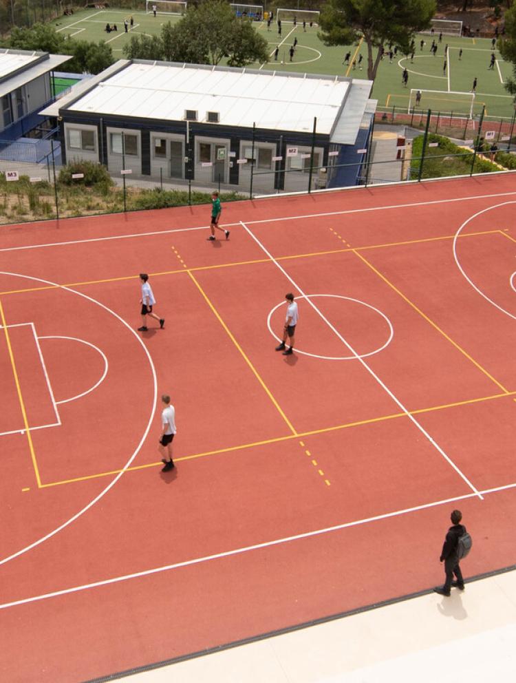 baskeball court