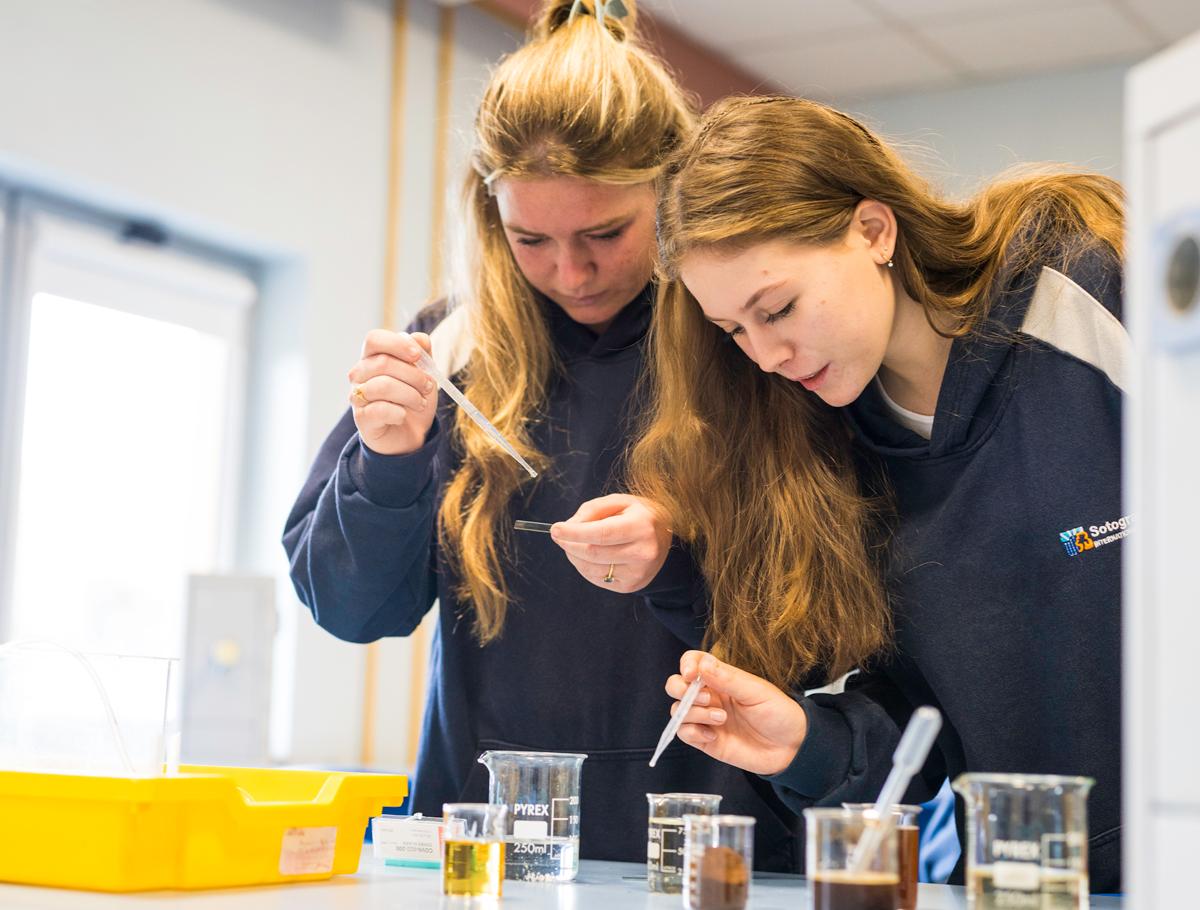 American High School diploma in Spain