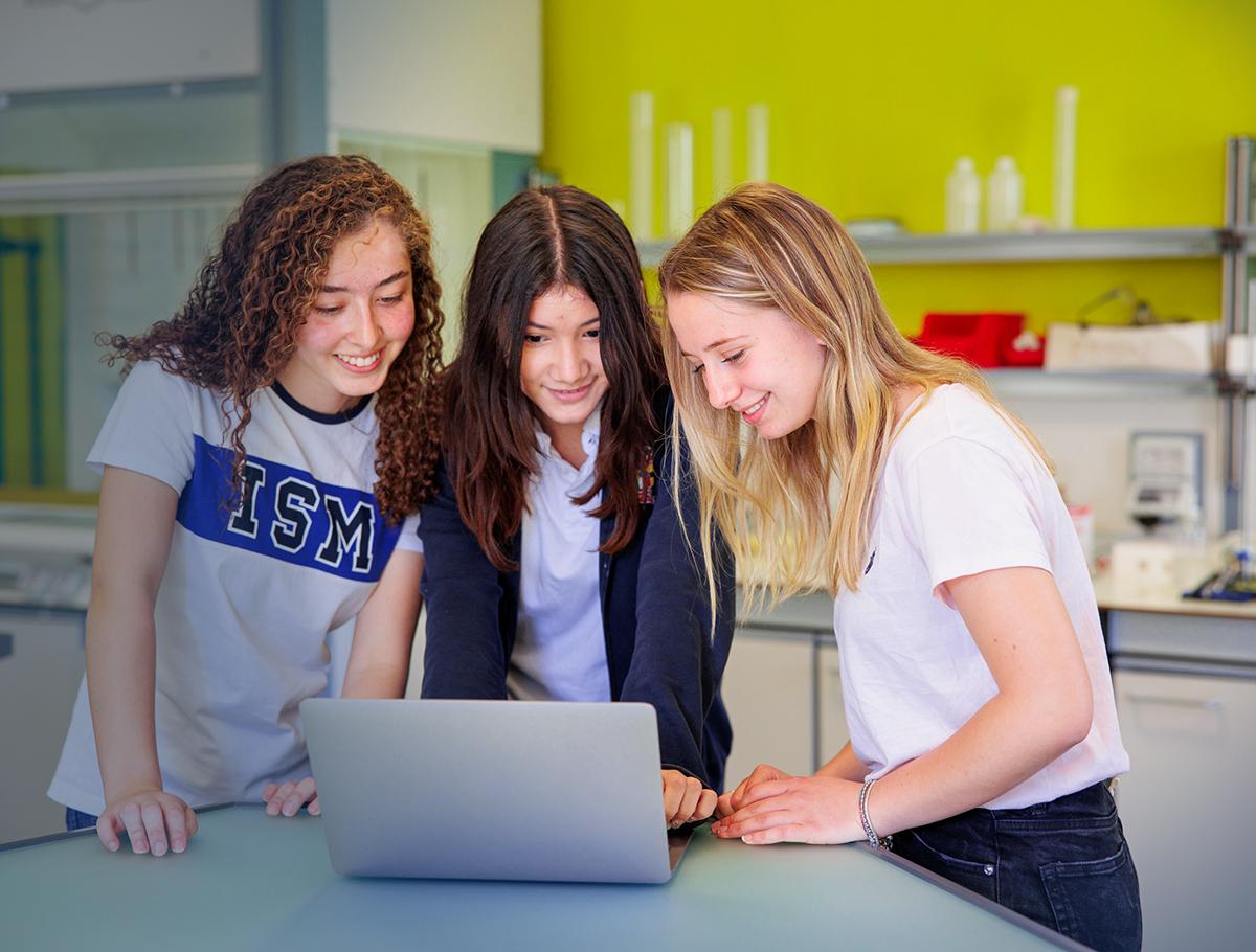 high education schools in italy with global opportunities