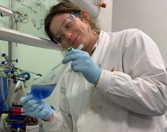 Caitlin Shepperson in lab