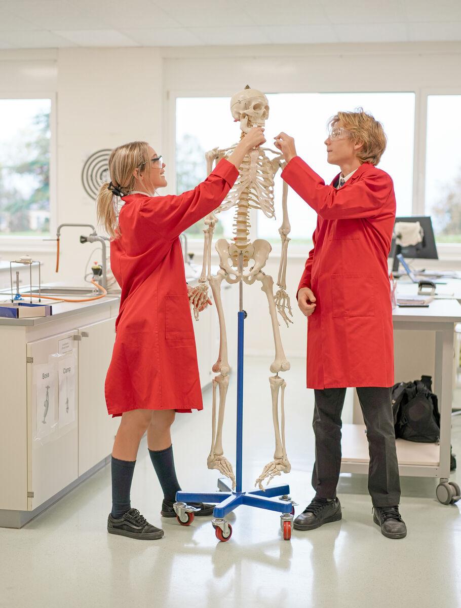 Top IGCSE Curriculum in Switzerland