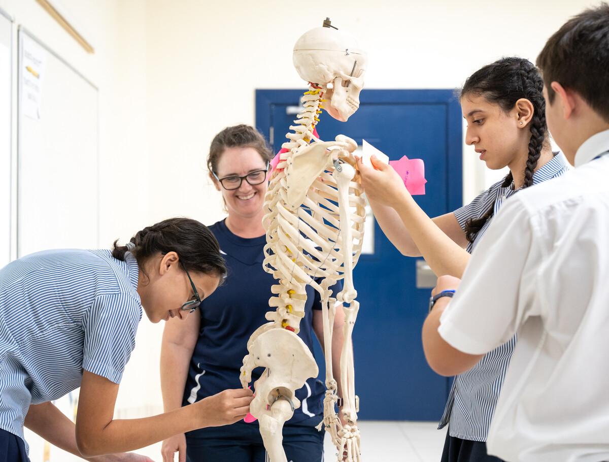 best senior school teachers in bahrain