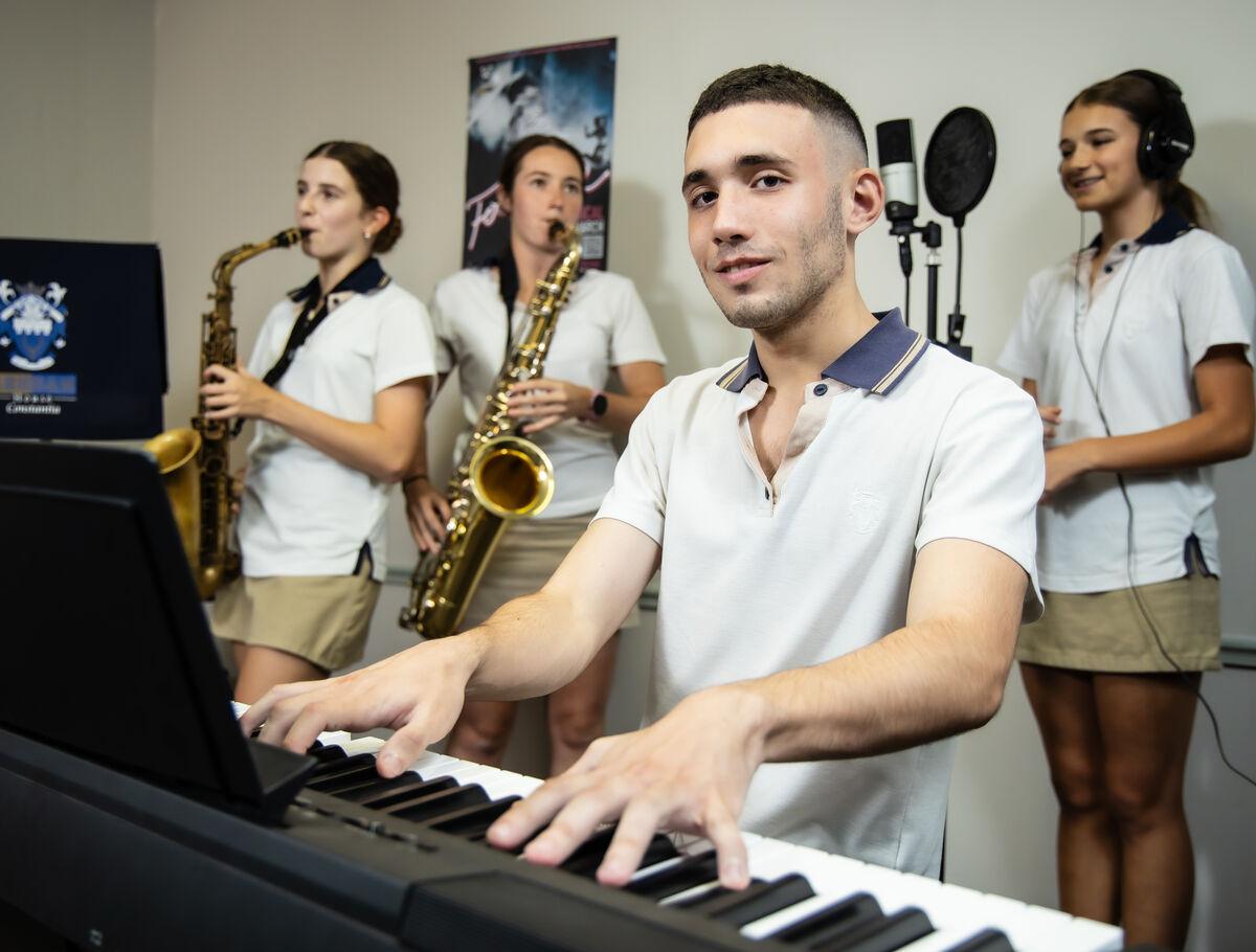 music classes instruments